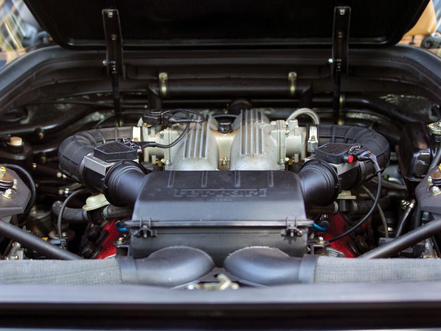  Ferrari 348 TB 1989 года  (фото 18 из 20)